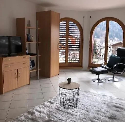 Chateau 12 Apartman *